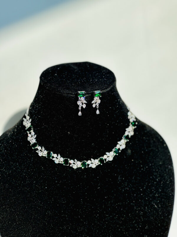 Dazzle Diva - Image 2