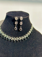 LUXE LUSTER - Image 5