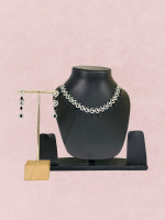LUXE LUSTER