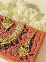 ROYAL ROSE - Image 5