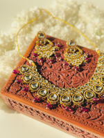 ROYAL ROSE - Image 6