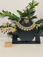 ROYAL ROSE - Image 2